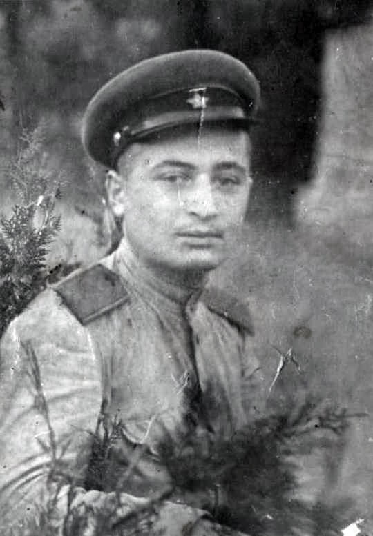 Simion Mamistvalov in Red Army uniform