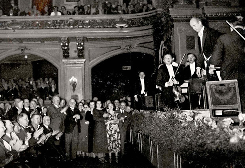 <p>The Third Reich: Classical Music and the Nazi Leadership, 1933-1945</p>
